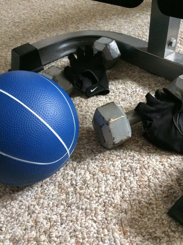 Exercise equipment and basketball